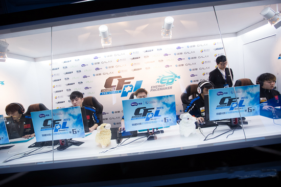 虽然在进攻 虽然在进攻